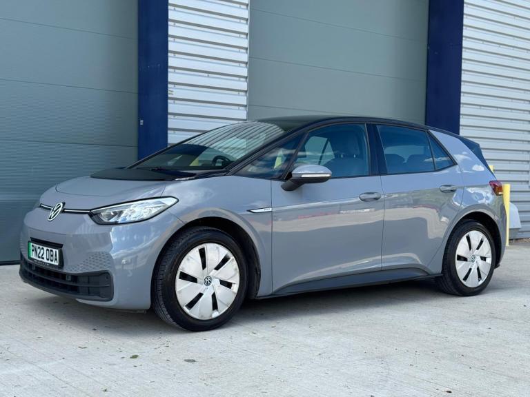VOLKSWAGEN ID3 PRO LIFE 58KWH ELECTRIC AUTOMATIC 5 DOOR HATCHBACK - 2022/22 