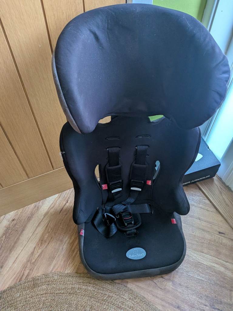 Car seat free to collect TODAY 