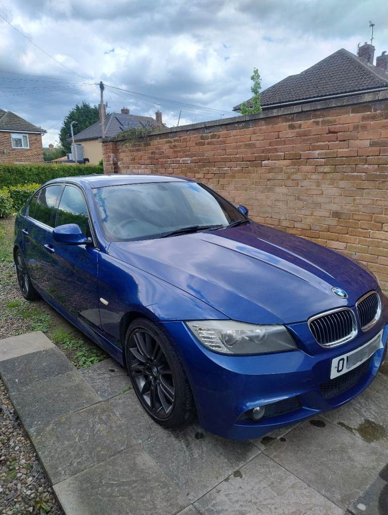 BMW, 3 SERIES, Saloon, 2010, Manual, 1995 (cc), 4 doors