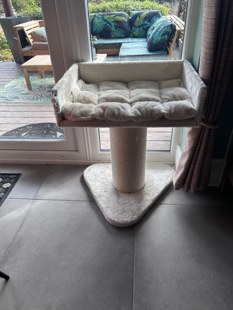Creamy colour soft plush cat seat and scratch post 