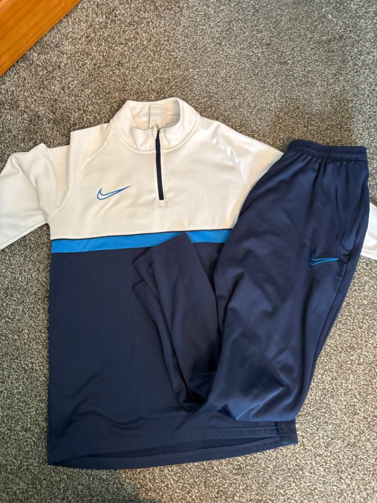 Nike Football Tracksuit M/L