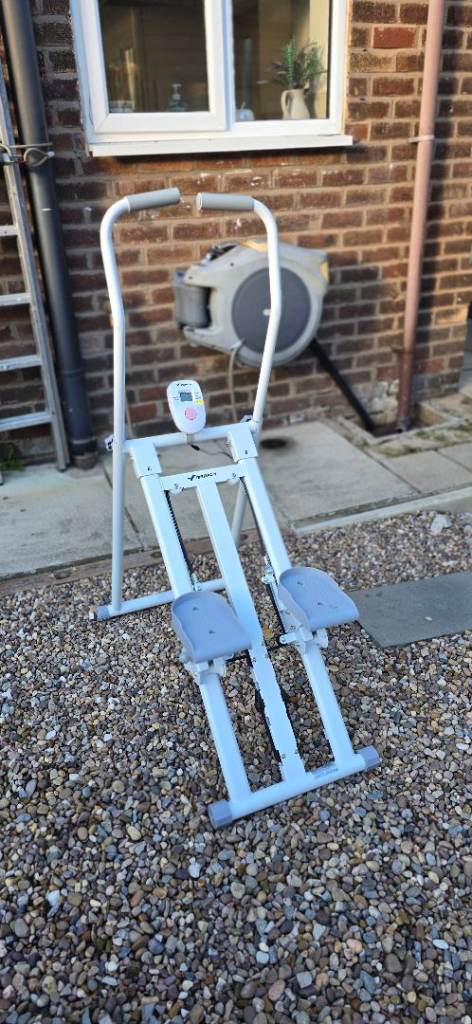 Merach Stepper Exercise Machine – Good Condition