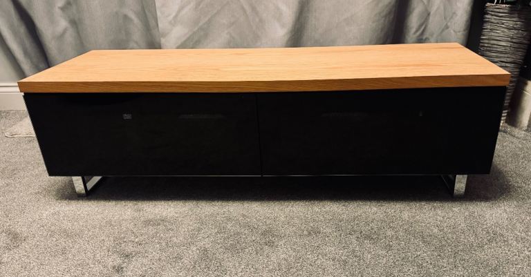 Tv unit, excellent condition 
