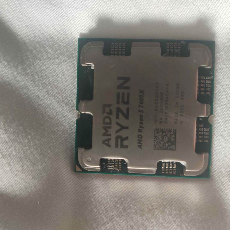 AMD Ryzen 5 7600X CPU