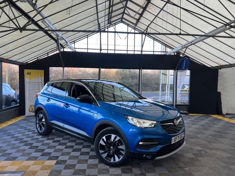 2021 Vauxhall Grandland X 1.2 Grandland X Griffin Edition T 5dr SUV Petrol Manual