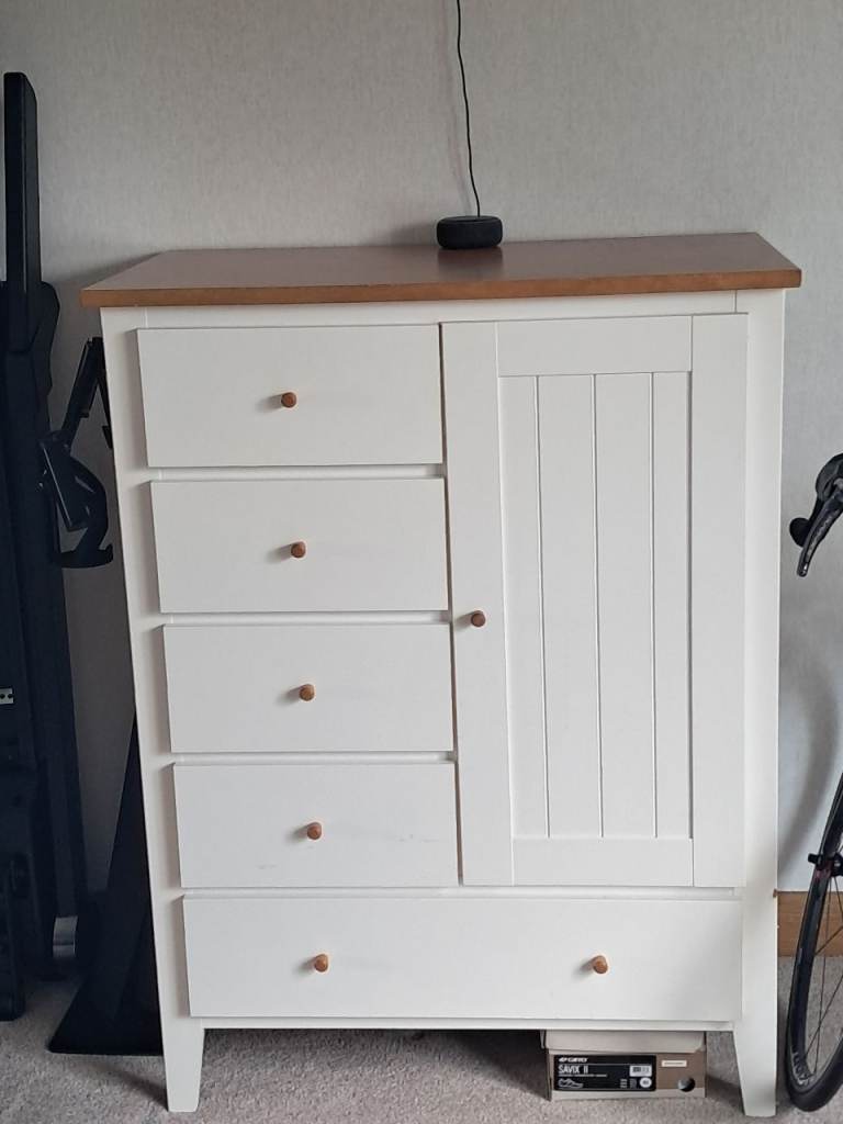 5 Drawer Chest and hanginb side 