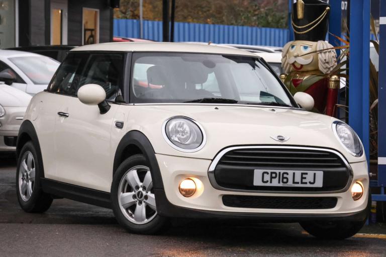 2016 MINI Hatch 1.2 One 3dr HATCHBACK PETROL Manual