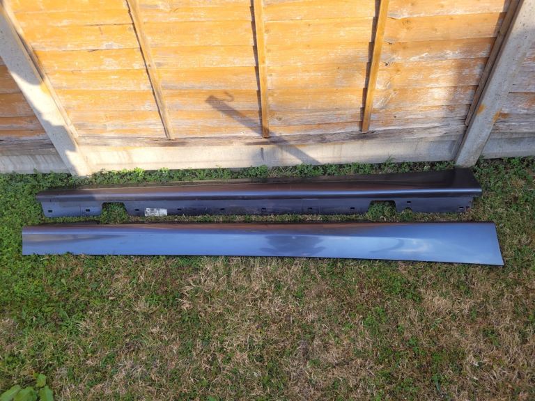 Bmw 3 E90 side skirts/ A22 sparkling graphite 