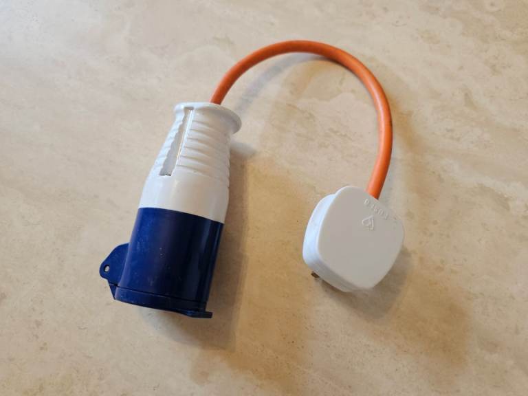 Motorhome/Caravan Socket Adaptor
