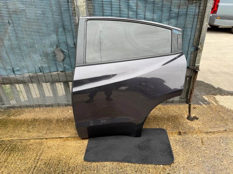 Honda HR-V 2017 Passengers Left Rear Door Black