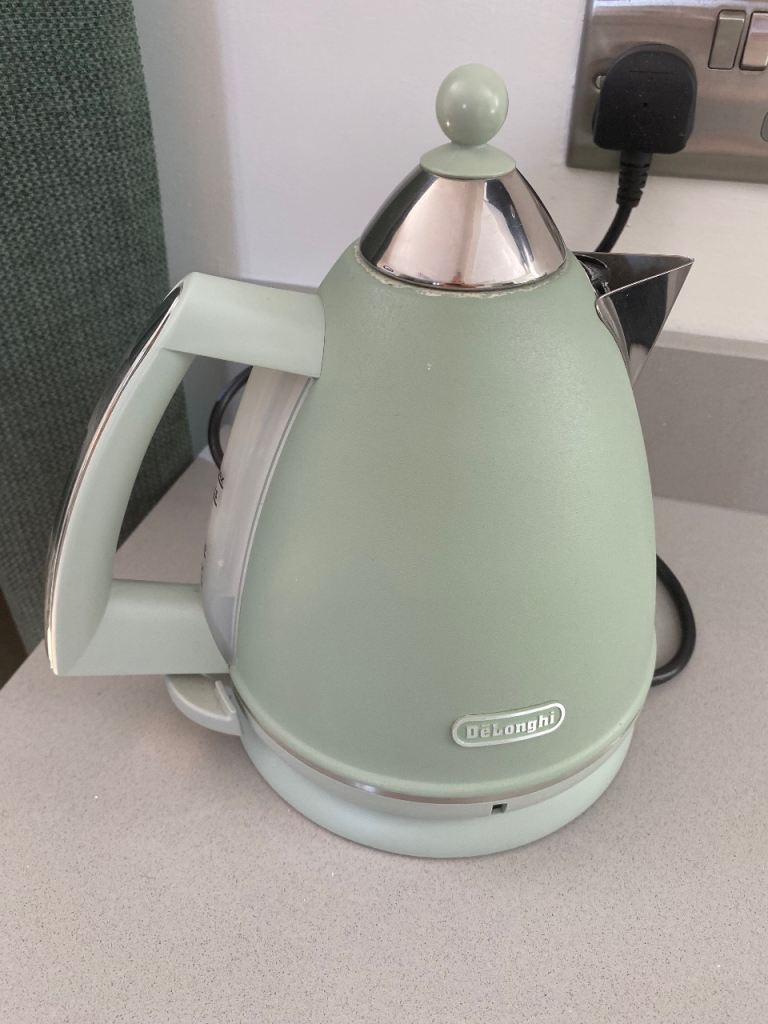 DeLonghi Icona Vintage Kettle – Green, Good Condition