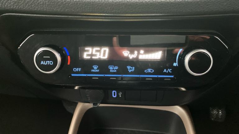 2025 Toyota Aygo X 1.0 VVT-i Edge 5dr HATCHBACK PETROL Manual