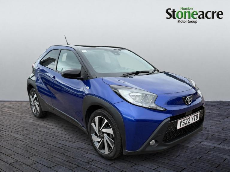 Toyota Aygo X 1.0 VVT-i Edge Hatchback 5dr Petrol x-shift Euro 6 (s/s) (72 ps) Petrol Automatic