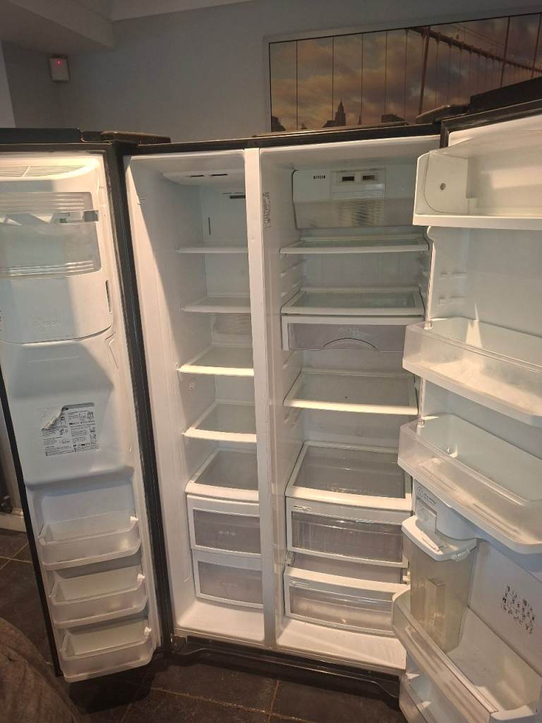 Lg fridge freezer 