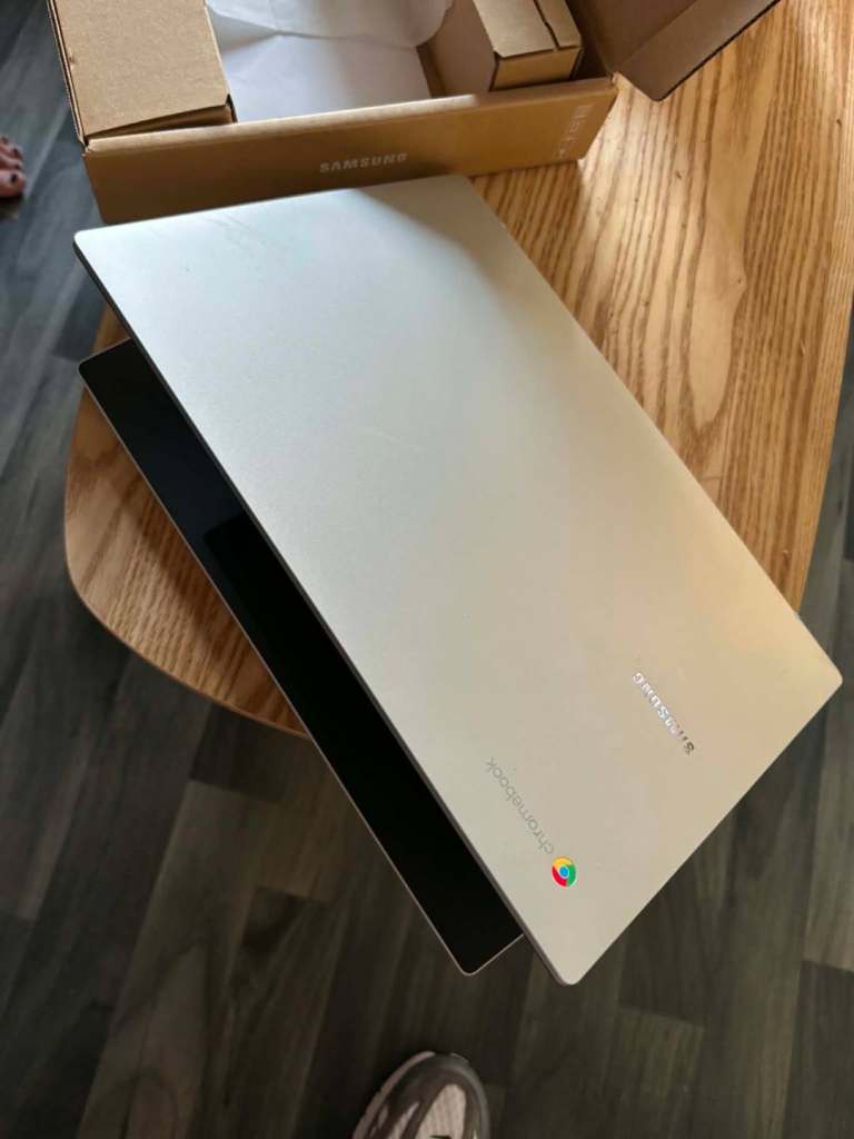 Chromebook go