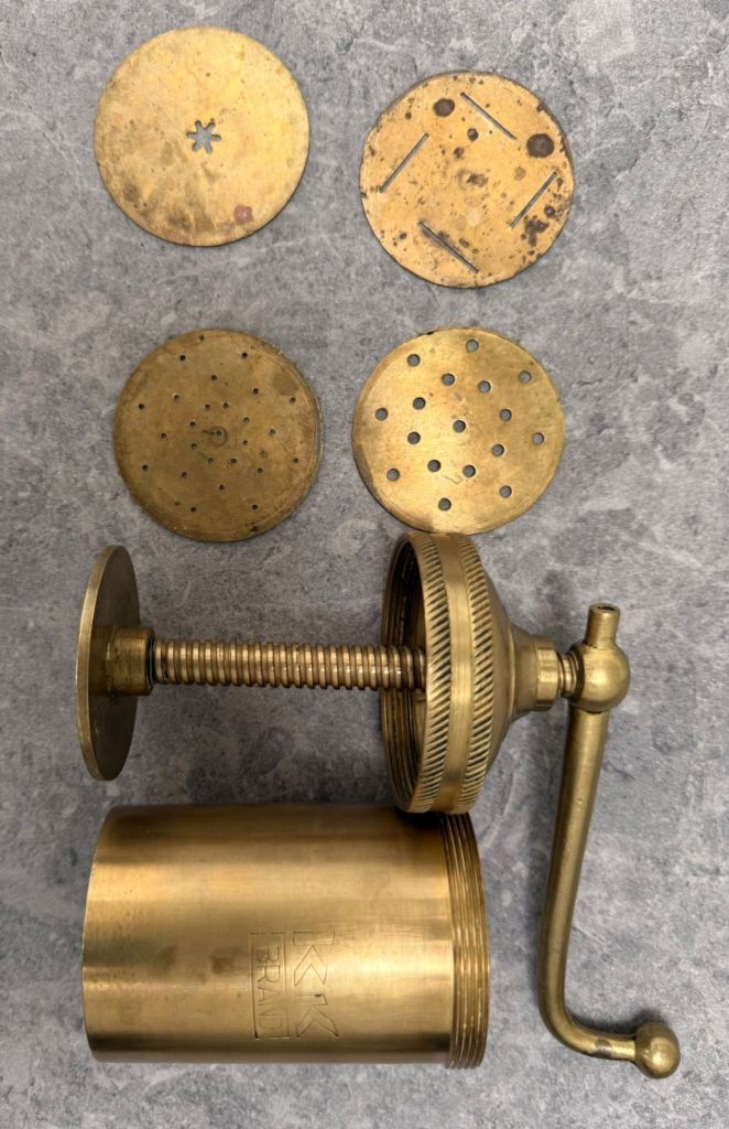 Savoury Sev/Pasta Maker Machine