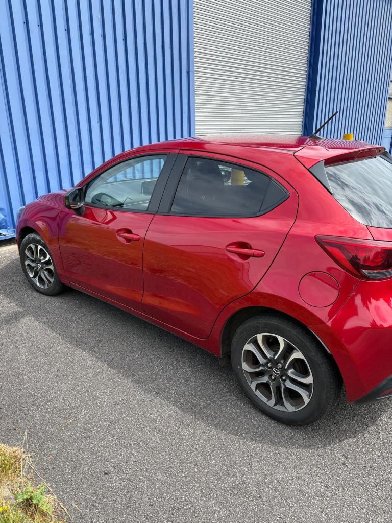Mazda, 2, Hatchback, 2015, Manual, 1496 (cc), 5 doors