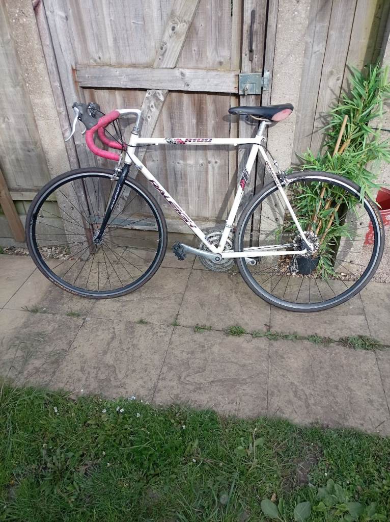 Racer bike Raleigh R100 
