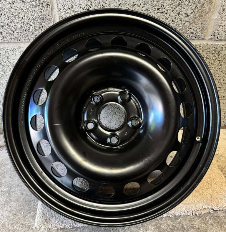 Black Steel Wheel Rim 17 Inch (VAG)