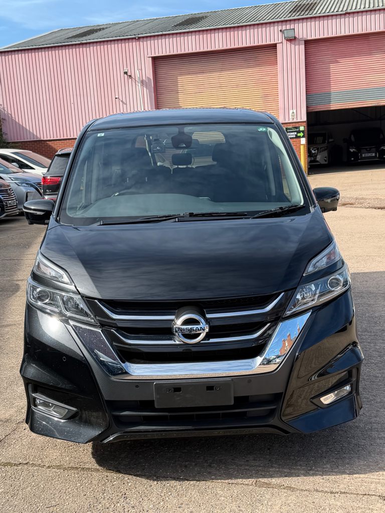 2017 Nissan Serena Hybird 8 Seater MpV Hybird  Automatic