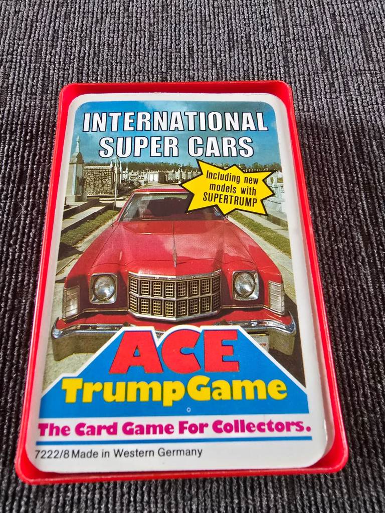 Vintage Ace Top Trumps International Super Cars 