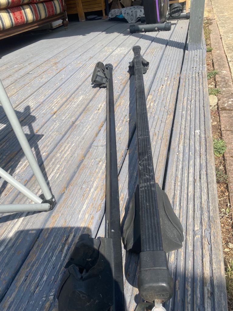 Thule roof bars
