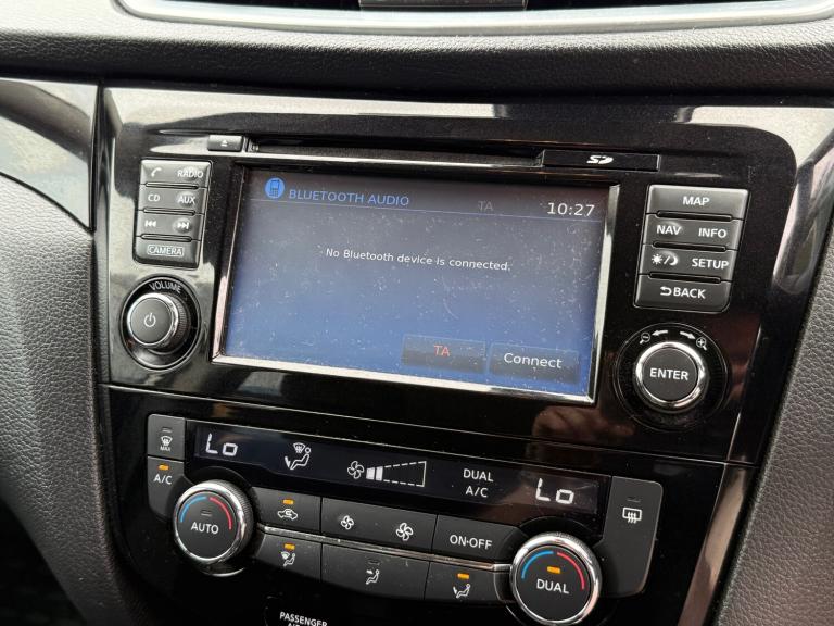 ** GREAT VALUE ** 2018 (68) Nissan Qashqai 1.5 dCi Acenta Premium 5 dr hatchback