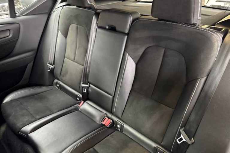 2021 Volvo XC40 1.5 T5 Recharge PHEV R DESIGN Pro 5dr Auto ESTATE PETROL/ELECTRIC Automatic