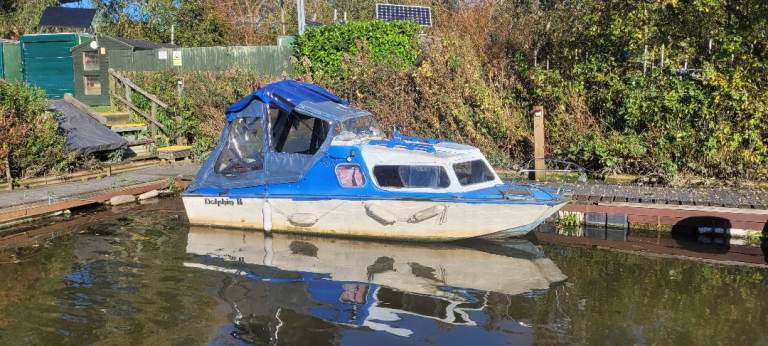 Day Boat Microplus Microplas 15hp 4 stroke river boat Broads cruiser