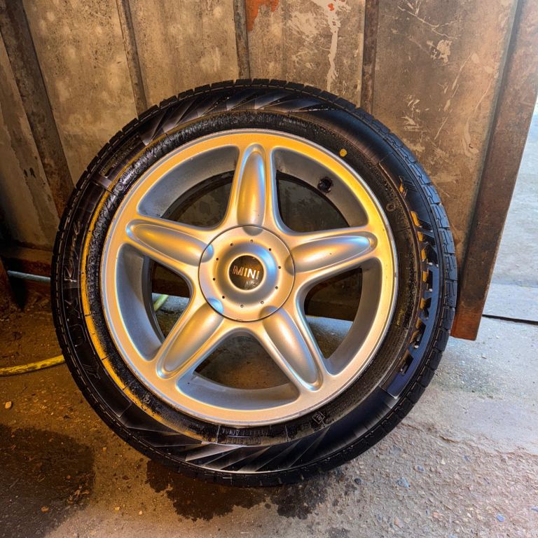 MINI ONE ALLOY WHEEL SPARE 5 SPOKE 195/55/R16 GOOD TYRE