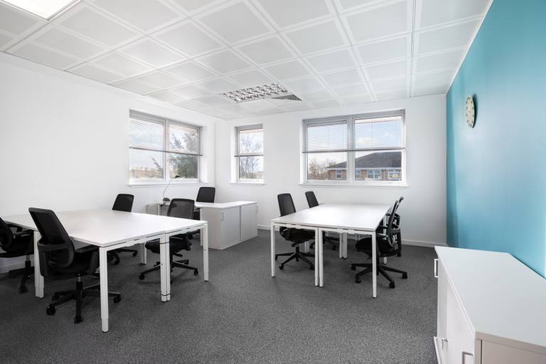 Livingston - EH54 8AF \ Coworking Space with Flexible Desk Access