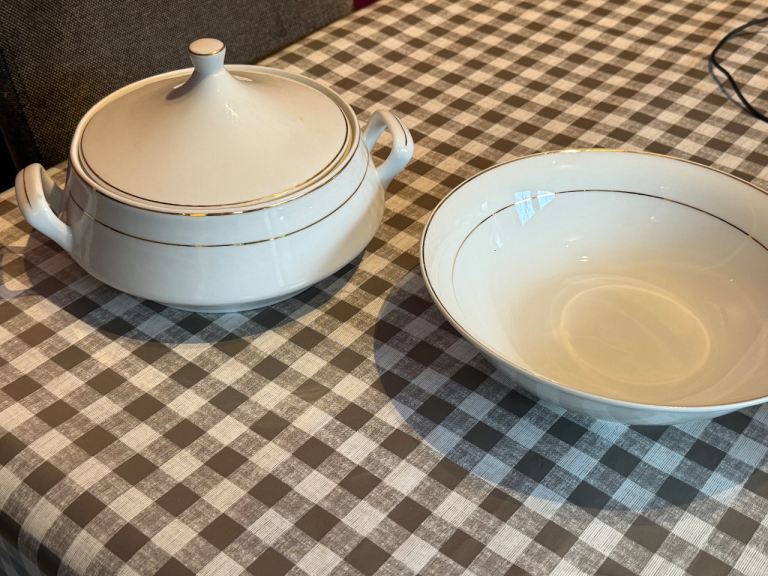 8 place setting white dinner service 