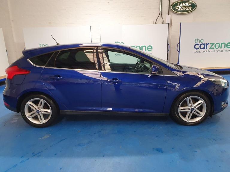 2017 Ford Focus 1.0 EcoBoost 125 Titanium 5dr HATCHBACK PETROL Manual