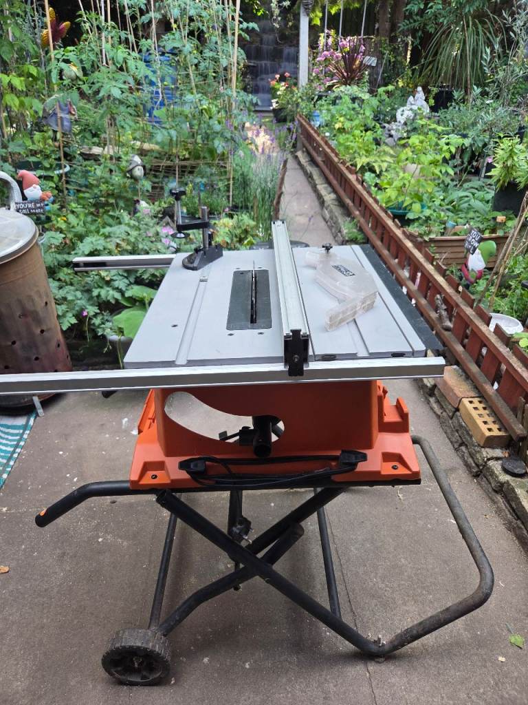 R255 Evolution 255MM PORTABLE TABLE SAW 