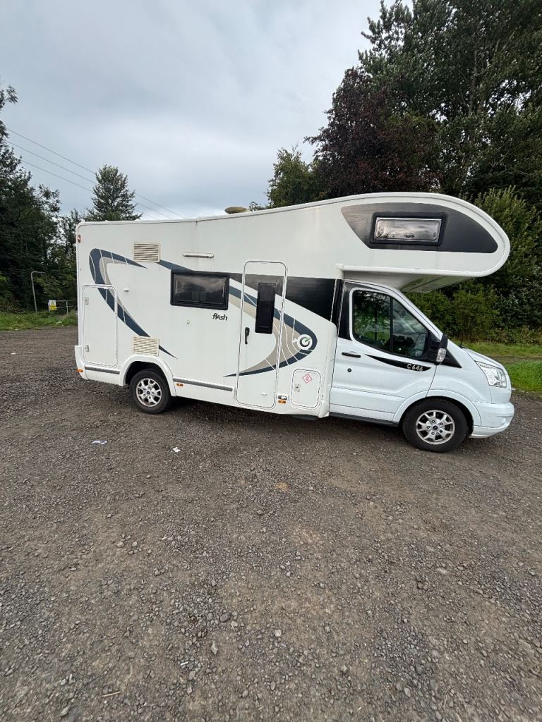 Motorhome .Chausson flash c646, 2017, 1995 (cc) campervan