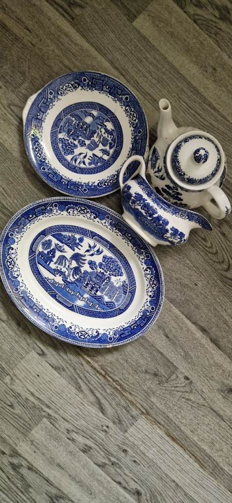 Washington Old Willow Pottery 