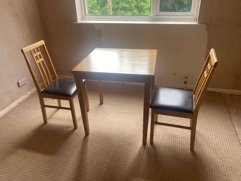 Dining table and chairs 