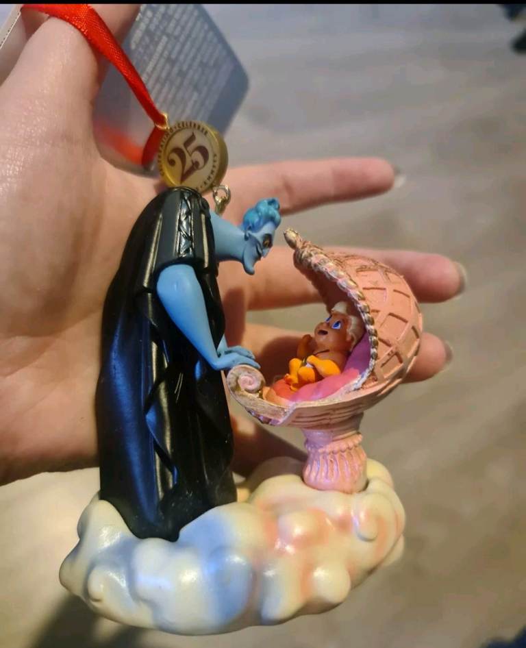 Disney Store Hades And Baby Hercules Legacy Hanging Ornament 25th aniversary commemorative New
