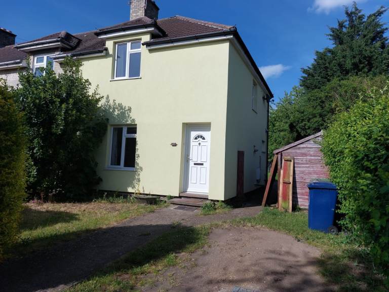 To share one bedroom in "2 Bed End Terrace, Kendal Way, CB4" from now until 31st june 2026