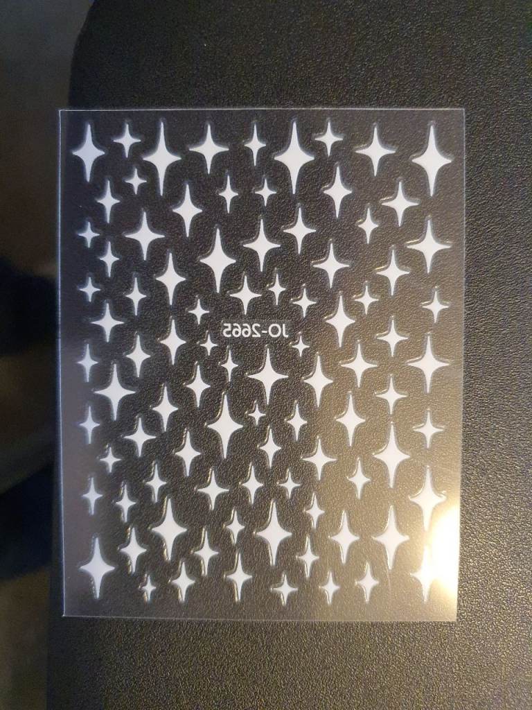 Ideal Xmas present for beautiful nails.Brand new. Polishy Rose Set