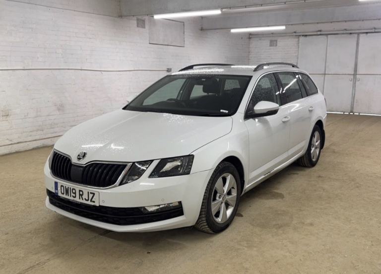 SKODA OCTAVIA 1.6 TDI SE Technology 2019