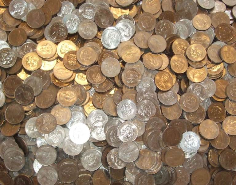 HUGE Hoard of 5000 Charles & Diana Wedding 1981 Crown Coins