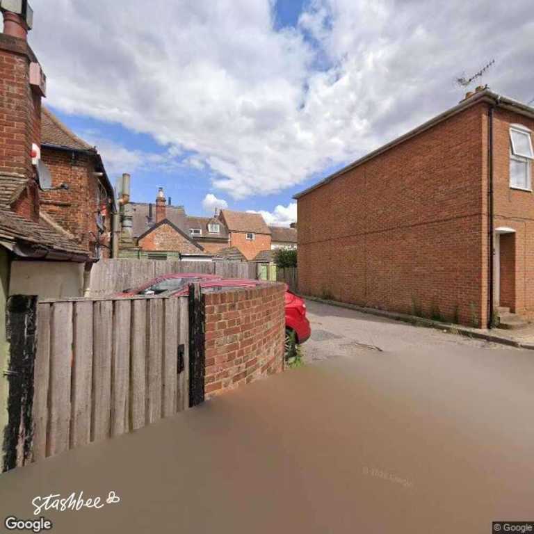 Garage to rent in Canterbury (CT1) | Stashbee