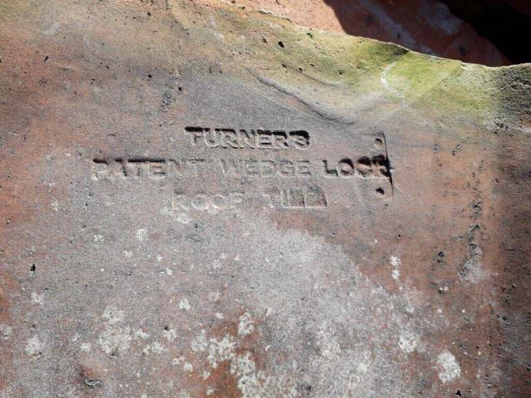 Turners patent Wedge lock Red Clay Pan Tiles