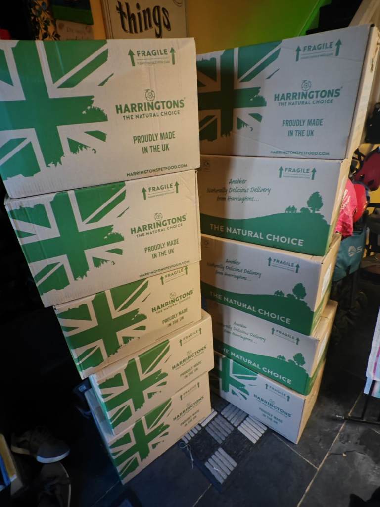 image for FREE 10 empty box's 