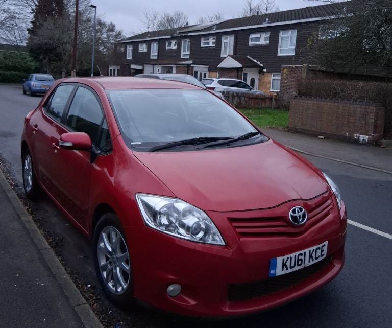 Toyota auris 2011 petrol 1.6 5 doors ulez compliant 