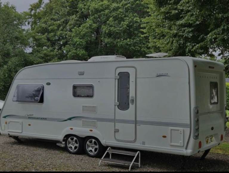 Bessacarr cameo 550gl twin axle 3 berth air-con mover fully loaded