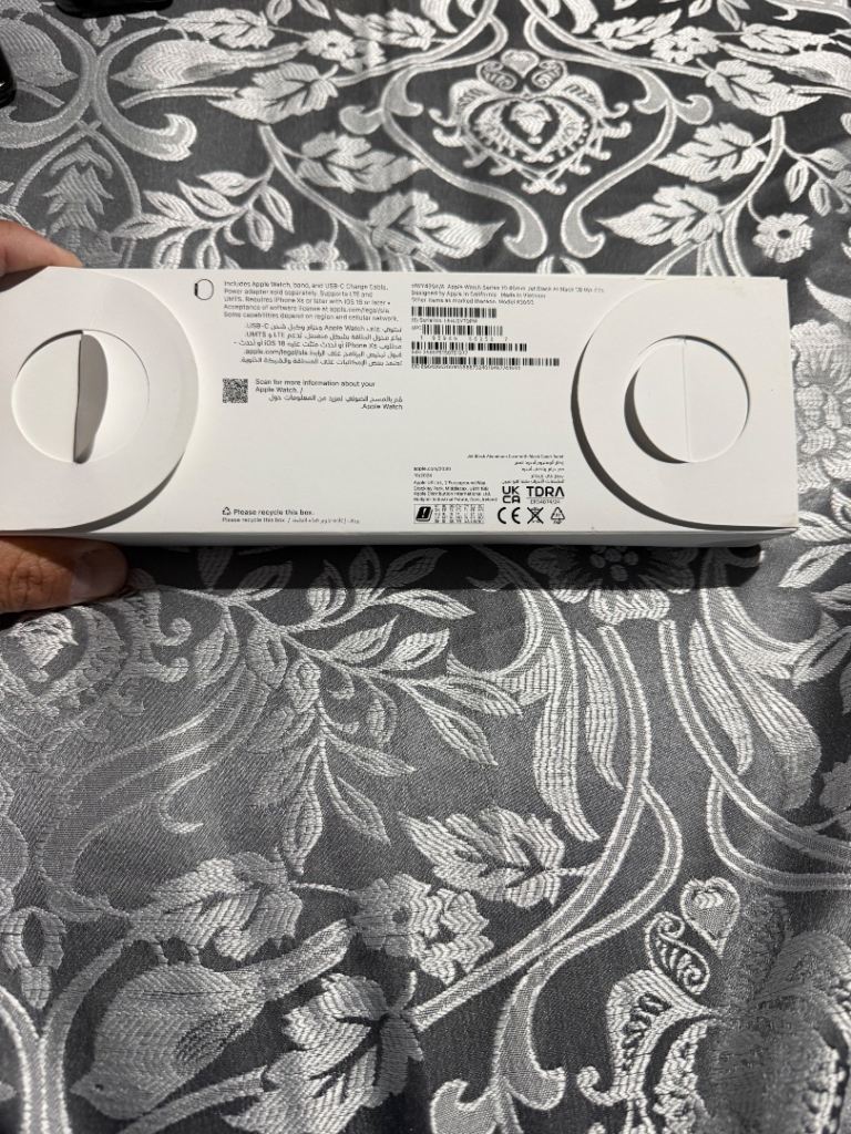 Apple Watch Series 10 46mm GPS + Cellular - Midnight Aluminium, As Good As New