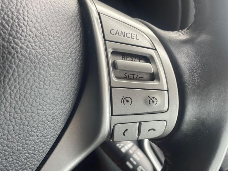 2014 Nissan Qashqai 1.2 DiG-T Acenta Premium 5dr HATCHBACK PETROL Manual