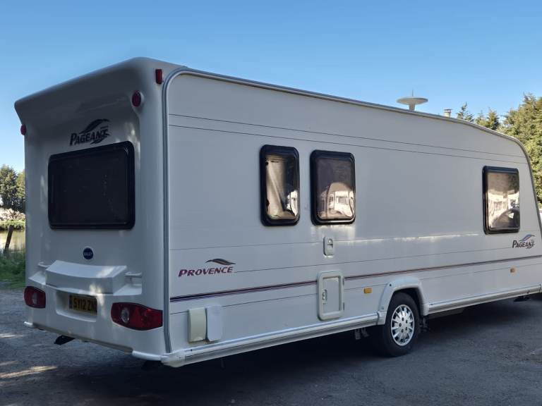 BAILEY PAGEANT SERIES 5 2006 YEAR 5 berth + mover + awning